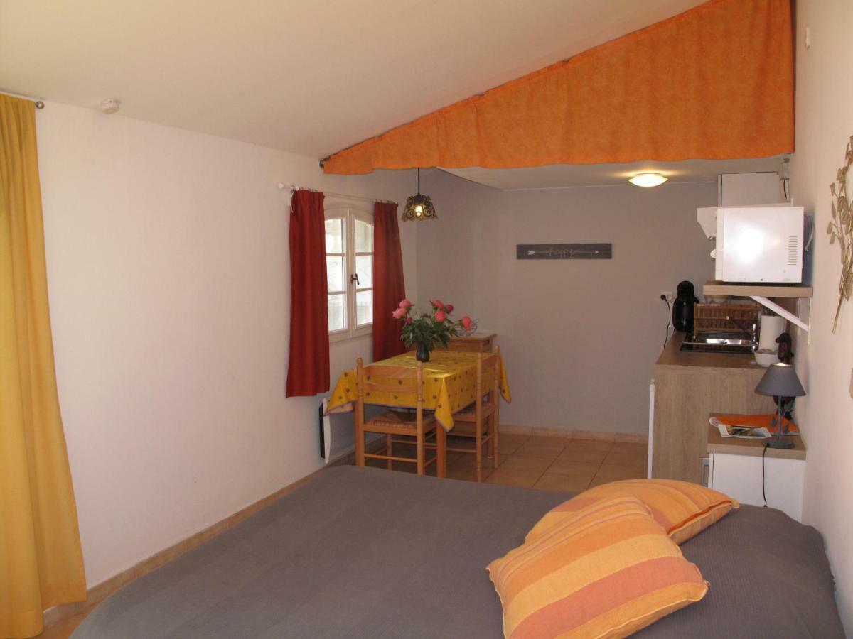 Residence Miro, Gites Avec Piscine Chauffee Et Tennis Les Arcs-sur-Argens Εξωτερικό φωτογραφία